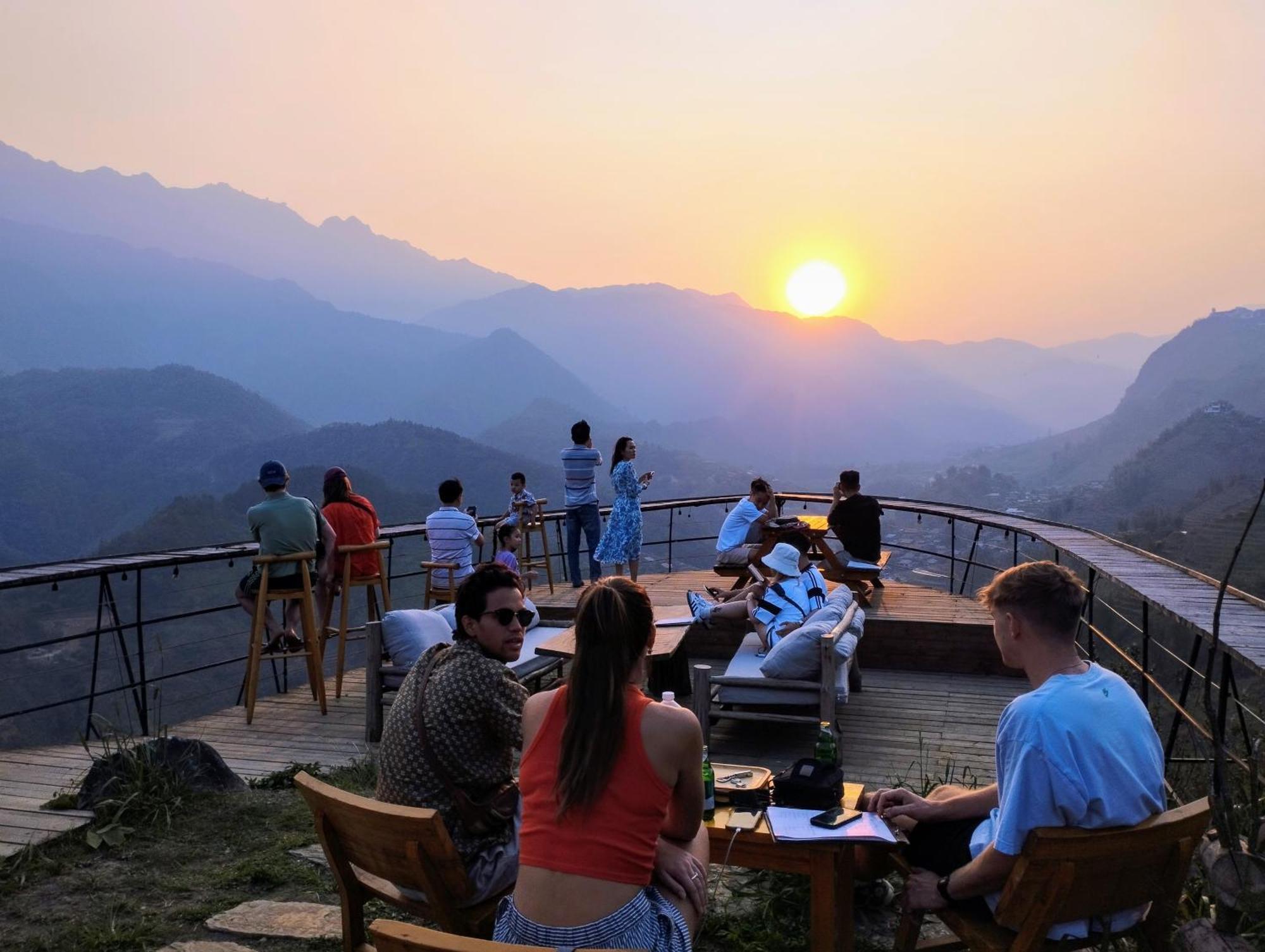 Phansi - Glamping, View Point 360, Bar & Bbq Sa Pa Eksteriør bilde